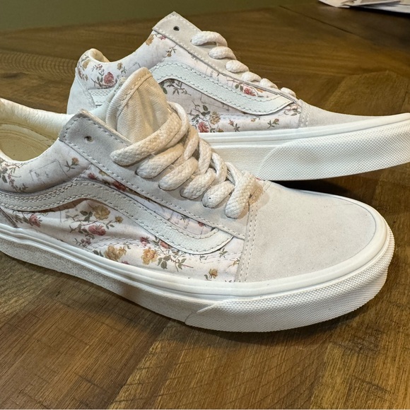 Vans Cream Floral Sneakers - Picture 10 of 12